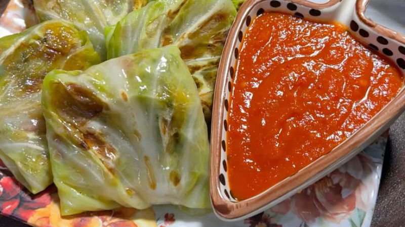 Cabbage momos 1