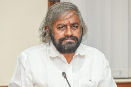 Eshwar Khandre