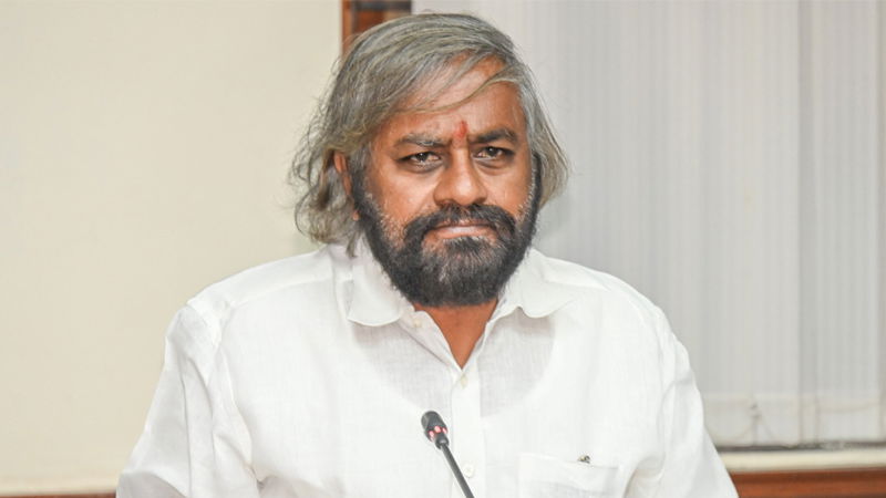 Eshwar Khandre