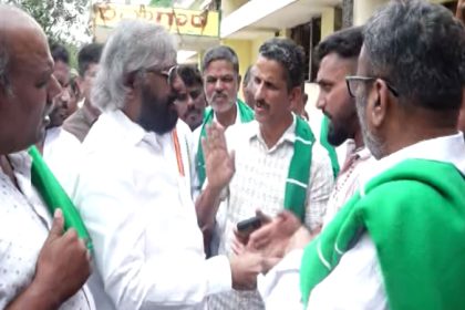 ಸರಗೂರಿನಲ್ಲಿ ಹುಲಿ ದಾಳಿಗೆ ರೈತ ಬಲಿ - ಅಧಿಕಾರಿಗಳ ನಿರ್ಲಕ್ಷ್ಯ ಇದ್ರೆ ಕ್ರಮ ಗ್ಯಾರಂಟಿ: ಈಶ್ವರ್ ಖಂಡ್ರೆ 15 Eshwar Kharndre