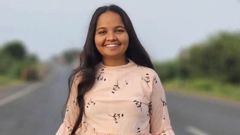 ಹಬ್ಬದಂದು ಹಚ್ಚಿದ ದೀಪದಿಂದ ಅಗ್ನಿ ಅವಘಡ - ಗಾಯಗೊಂಡಿದ್ದ ಯುವತಿ ಸಾವು 1 Fire accident in Bagalkote Injured young woman dies