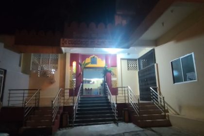 Gold ornaments worth over Rs 10 lakh stolen at Raghavendra Swamy Mutt in Haveri