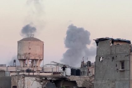 ಹಮಾಸ್ ಕಳ್ಳಾಟಕ್ಕೆ ಇಸ್ರೇಲ್ ಕೆಂಡ - ಗಾಜಾ ಮೇಲೆ ಮತ್ತೆ ದಾಳಿ, 30 ಬಲಿ 5 Israel launches attack on Gaza after accusing Hamas of violating ceasefire 30 Killed