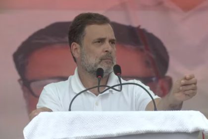 ಮೋದಿ ಮತಕ್ಕಾಗಿ ಡ್ಯಾನ್ಸ್ & ಡ್ರಾಮಾ, ಬೇಕಿದ್ರೆ ಭರತನಾಟ್ಯನೂ ಮಾಡ್ತಾರೆ - ರಾಹುಲ್ ಗಾಂಧಿ ಲೇವಡಿ 9 Rahul Gandhi 2