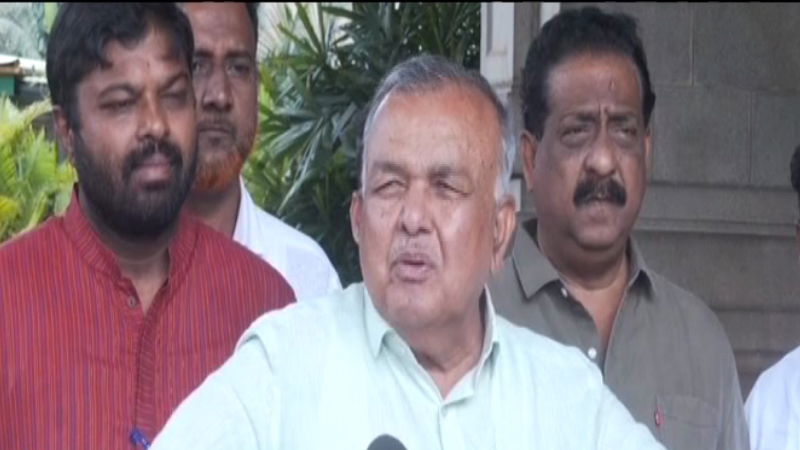 ಬಿಜೆಪಿಯವರಿಗೆ ದುರ್ಬುದ್ಧಿ - ವಯನಾಡ್ ಪ್ರಿಯಾಂಕಾ ಗಾಂಧಿ ಕ್ಷೇತ್ರ ಅಂತ ಆರೋಪ ಮಾಡ್ತಿದ್ದಾರೆ: ರಾಮಲಿಂಗಾರೆಡ್ಡಿ 16 Ramalinga reddy