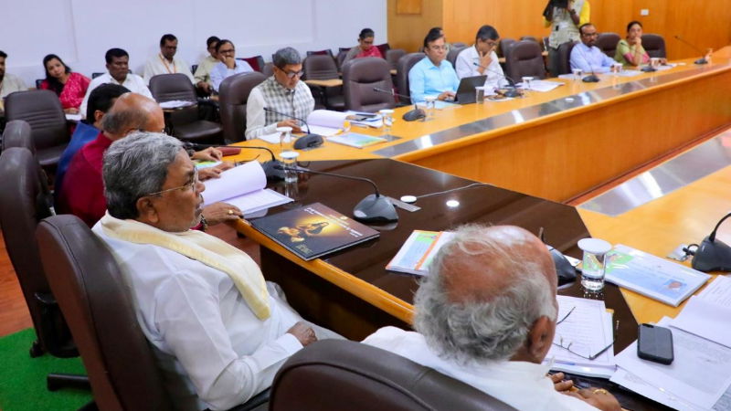 ಕಾಗಿನೆಲೆ ಅಭಿವೃದ್ಧಿಗಾಗಿ 34 ಕೋಟಿ ಮೊತ್ತದ ಕ್ರಿಯಾ ಯೋಜನೆಗೆ ಮಂಜೂರಾತಿ 3 Siddaramaiah 1 4