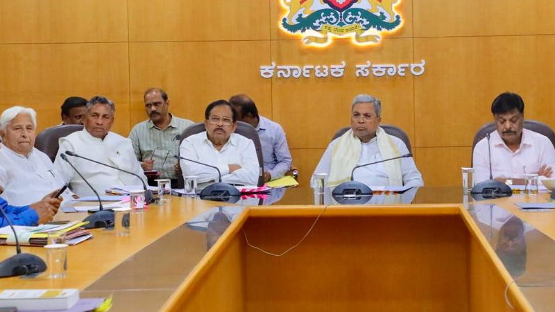 ಉಡುಪಿ ಸೇರಿ ಹಲವೆಡೆ ಕಾಂಗ್ರೆಸ್ ಭವನ ನಿರ್ಮಾಣಕ್ಕೆ ಸರ್ಕಾರಿ ಜಾಗ ಮಂಜೂರು: ಕ್ಯಾಬಿನೆಟ್ ಅಸ್ತು 6 Siddaramaiah Cabinet