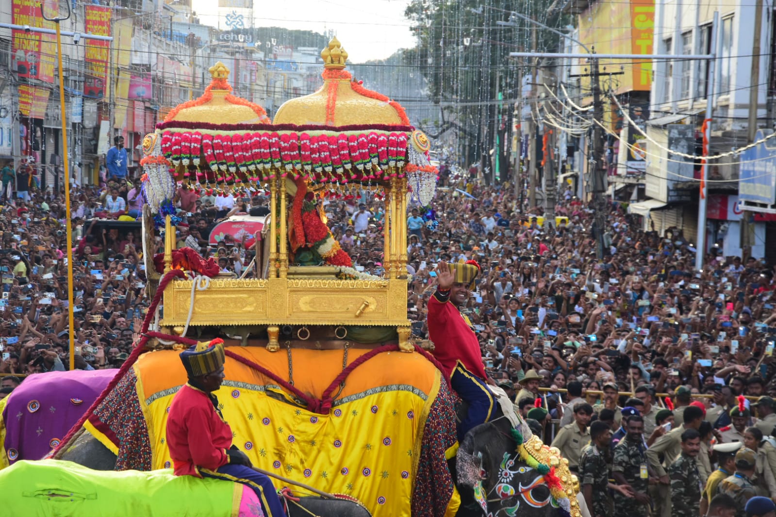 mysuru dasara jambusavari golden ambari abhimanyu 2