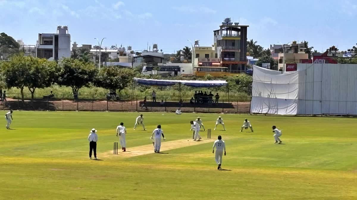 ರಣಜಿ ಪಂದ್ಯ: ಮೊದಲ ದಿನದಾಟದ ಅಂತ್ಯಕ್ಕೆ ಗೋವಾ ವಿರುದ್ಧ ಕರ್ನಾಟಕಕ್ಕೆ 5 ವಿಕೆಟ್ ನಷ್ಟಕ್ಕೆ 222 ರನ್ 6 ranji match shivamogga