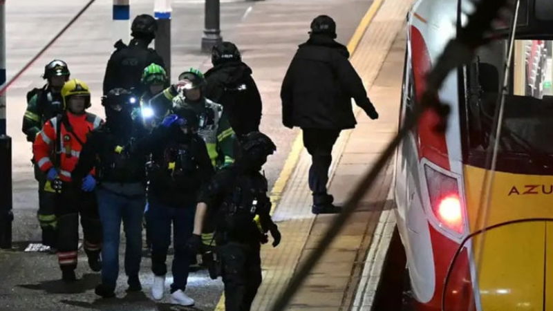 London Bound Train Stabbed