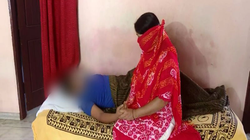 ಮರ್ಮಾಂಗಕ್ಕೆ ಒದ್ದು ಹಲ್ಲೆ, ಬಾಲಕನ ವೃಷಣಕ್ಕೆ ಗಂಭೀರ ಗಾಯ - ಮೈಸೂರಿನ ಪ್ರತಿಷ್ಠಿತ ಶಾಲೆಯಲ್ಲಿ ರ್ಯಾಗಿಂಗ್ 1 Ragging in a prestigious school in Mysuru