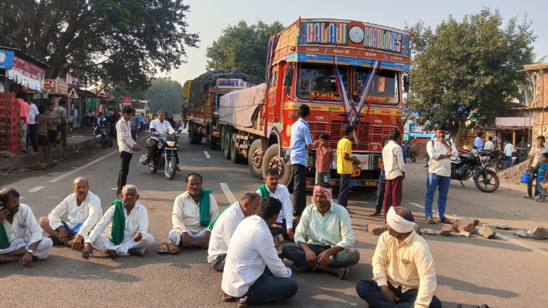 Sugarcane Growers Protest Intensifies in Mudhol Bagalkot 1